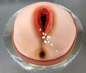 Erotic vagina cake